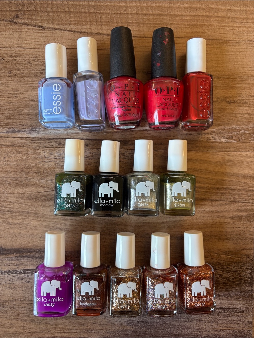 Mixed lot of 14 nail polishes - Ella + Mila, Essie, OPI
